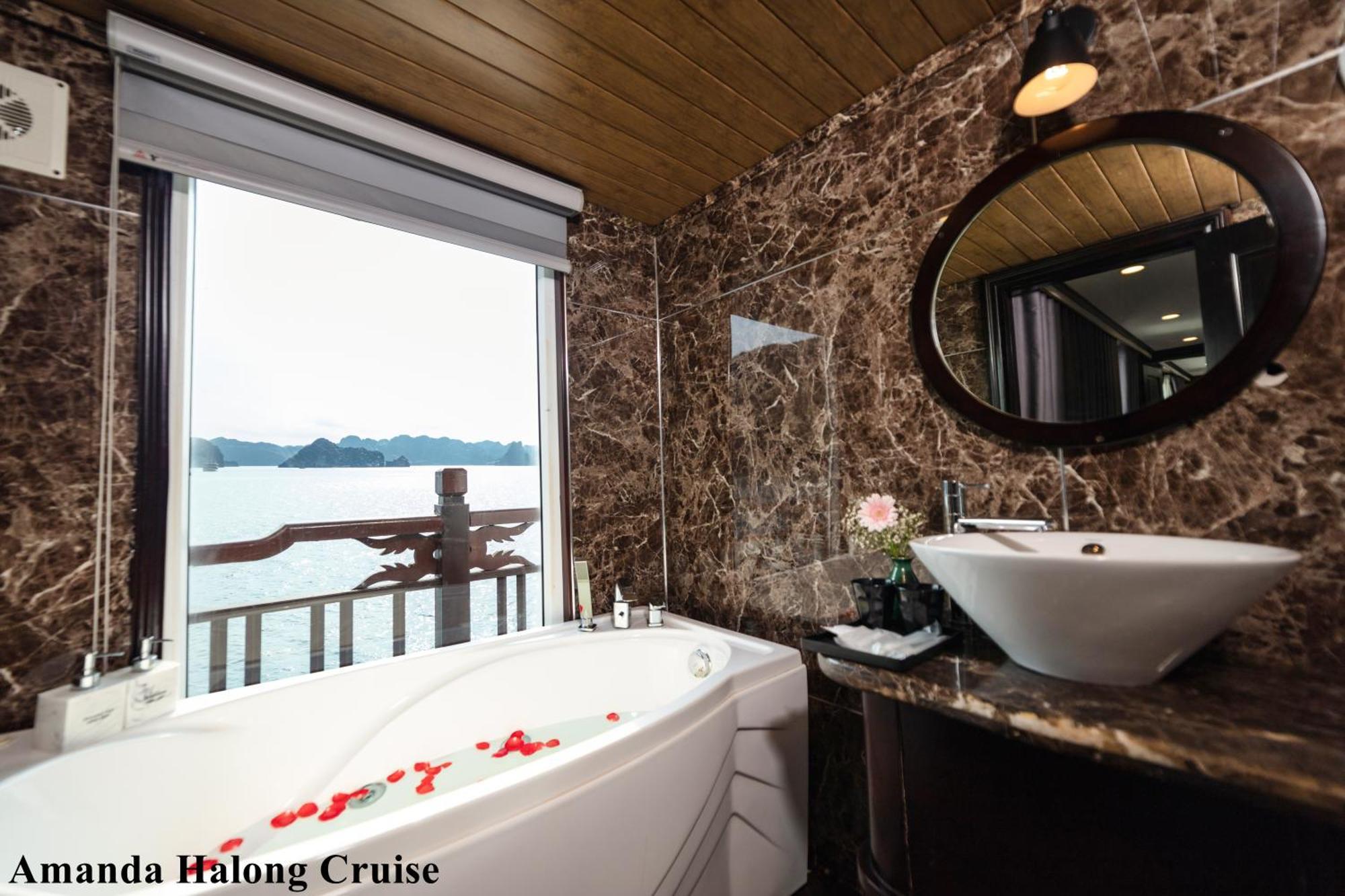 Amanda Luxury Cruise Hotel Ha Long Eksteriør billede